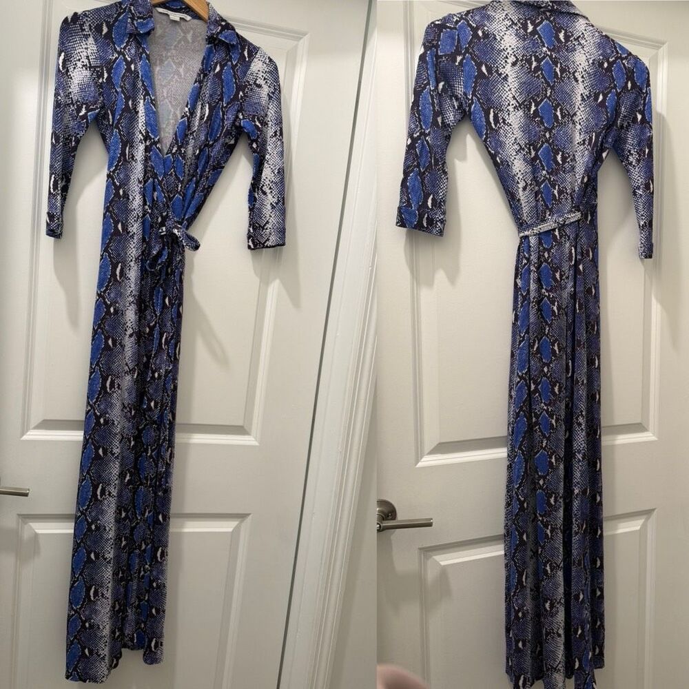 Diane von Furstenberg blue python-printed silk je… - image 2